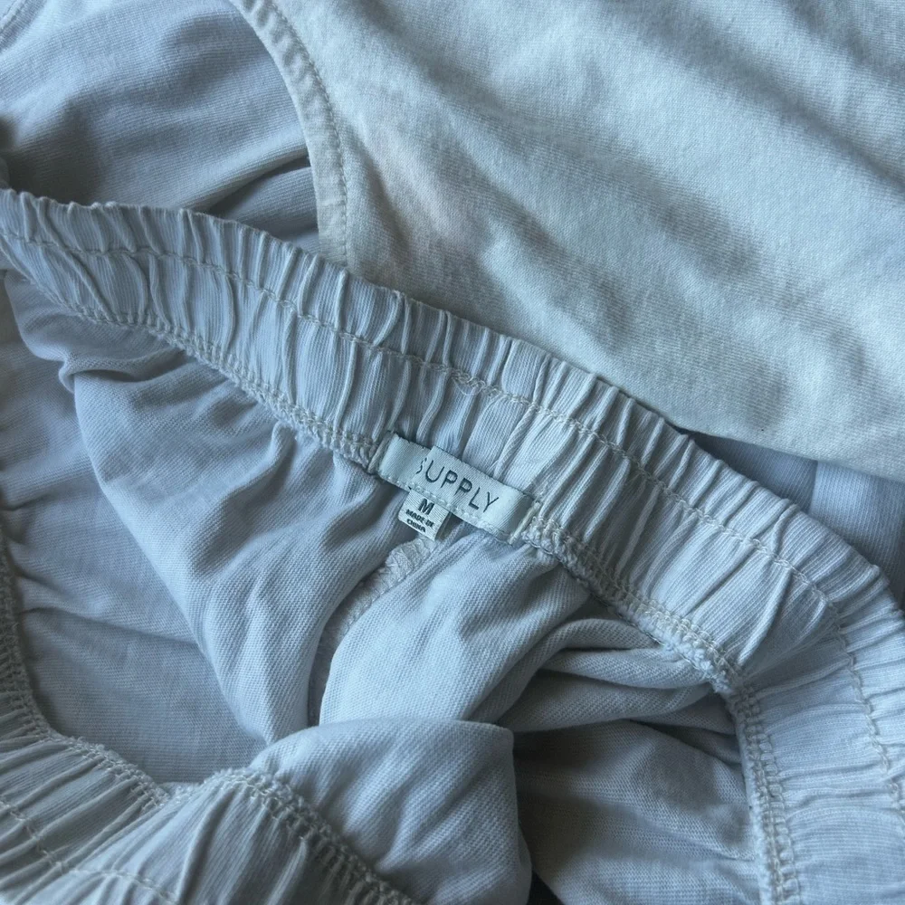 Z supply Sloan top and Scout Pants cream/ off white set - Picture 4 of 5